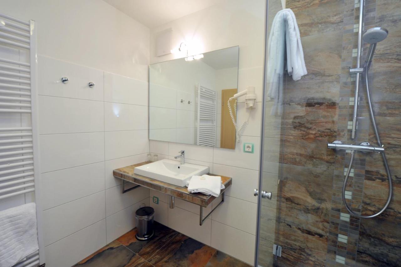 Casa Palatina Bed & Breakfast Grosskarlbach Exterior foto